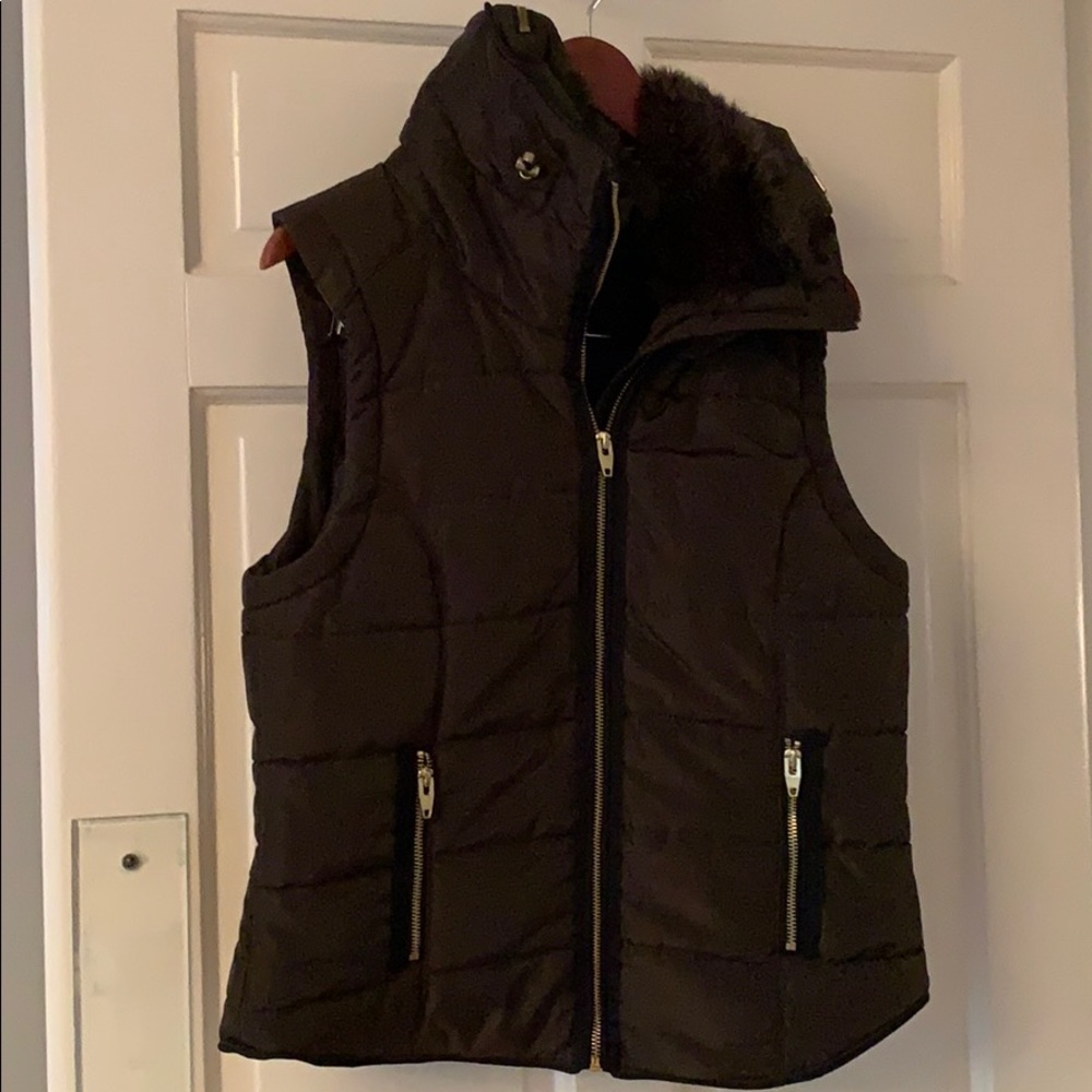 Puffy vest
